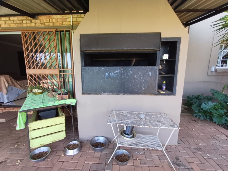 4 Bedroom Property for Sale in Doringkruin North West